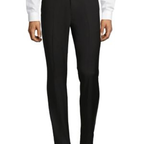 Peak lapel Tuxedo - Picture 2 of 4